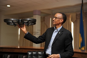 President Kagame examines the technology that will be used by Ministry of Agriculture to monitor growth of crops