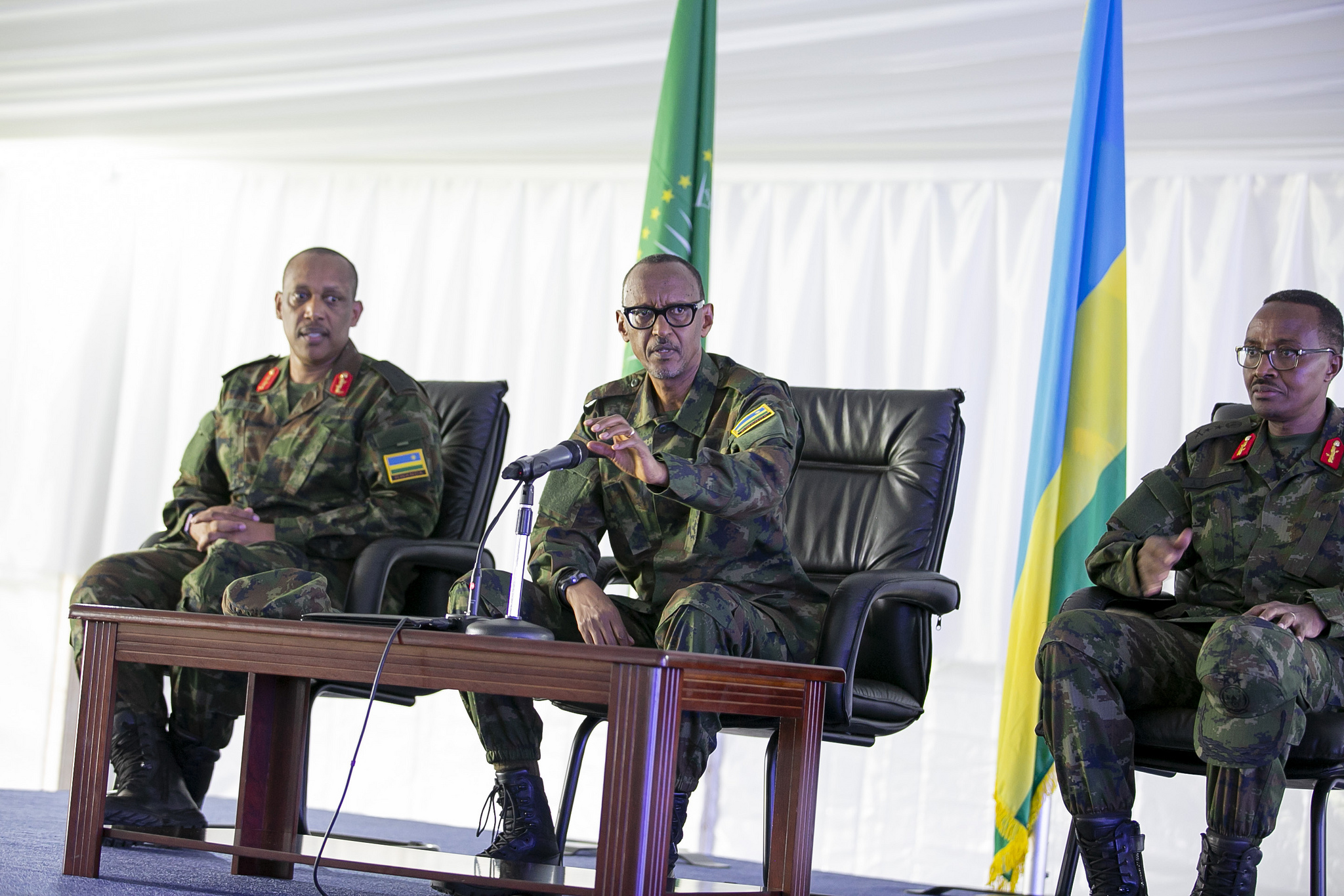 President Kagame and RDF Commander-in-Chief chairs RDF High Command ...